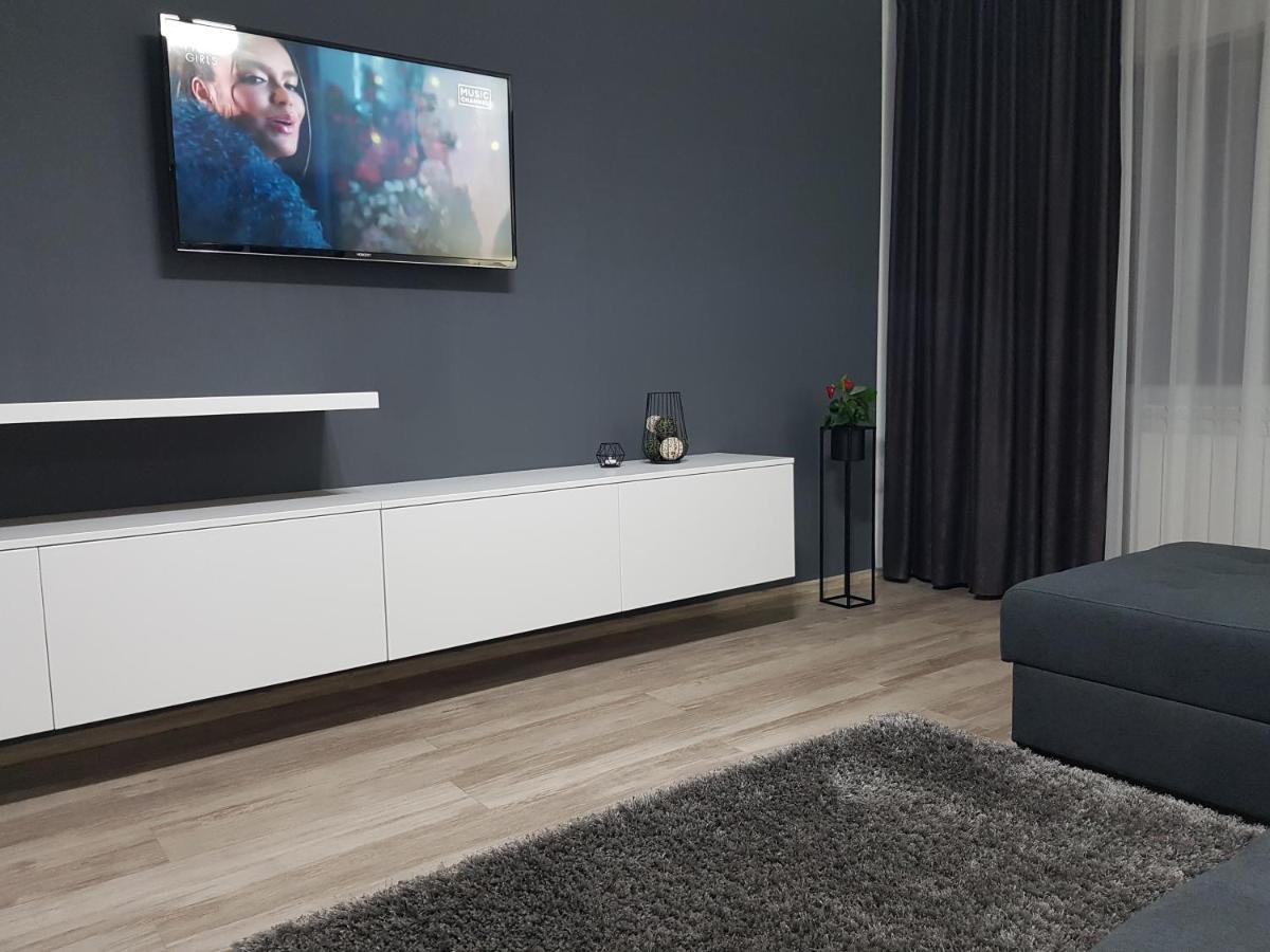 Mary Apartment Galaţi Екстериор снимка
