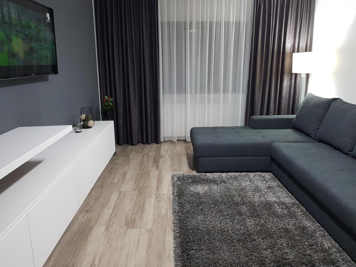 Mary Apartment Galaţi Екстериор снимка