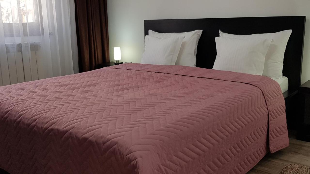 Mary Apartment Galaţi Екстериор снимка