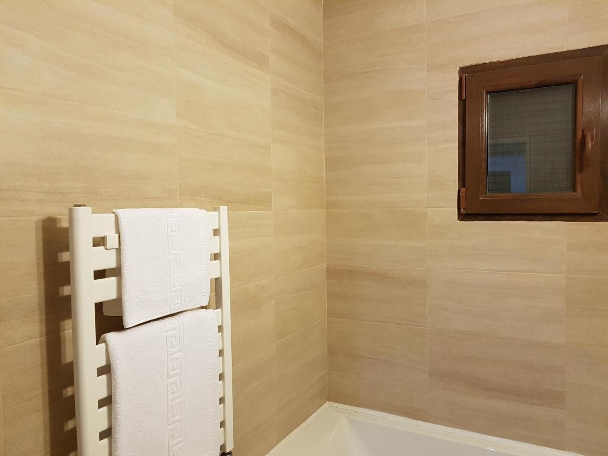 Mary Apartment Galaţi Екстериор снимка