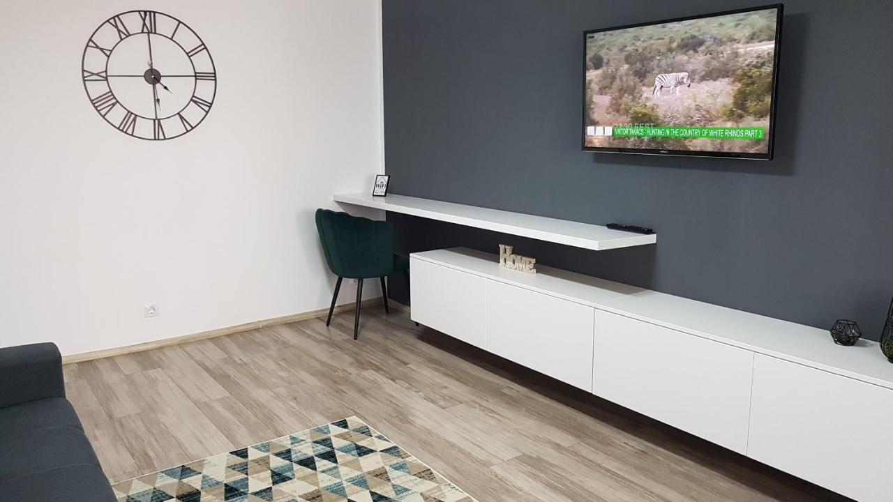 Mary Apartment Galaţi Екстериор снимка